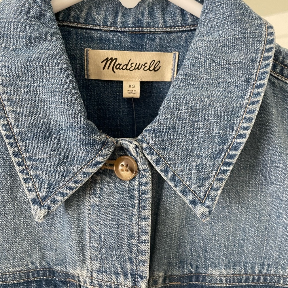 NWT Madewell Denim Button-down long-sleeve shirt - Picture 4 of 5